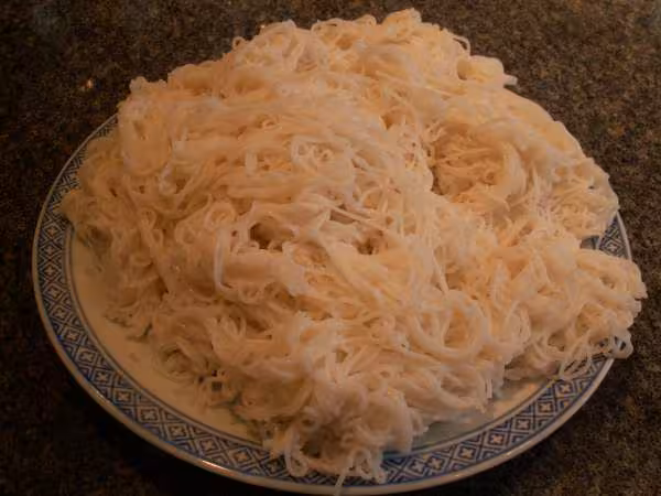 Tom cuon thit nuong vermicelles de riz