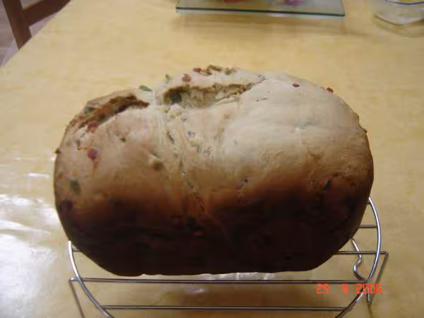 Brioche aux fruits confits