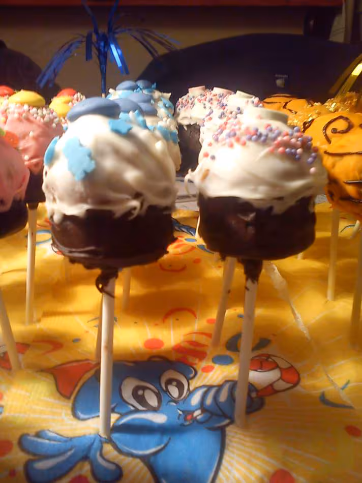 Cake pop anniversaire