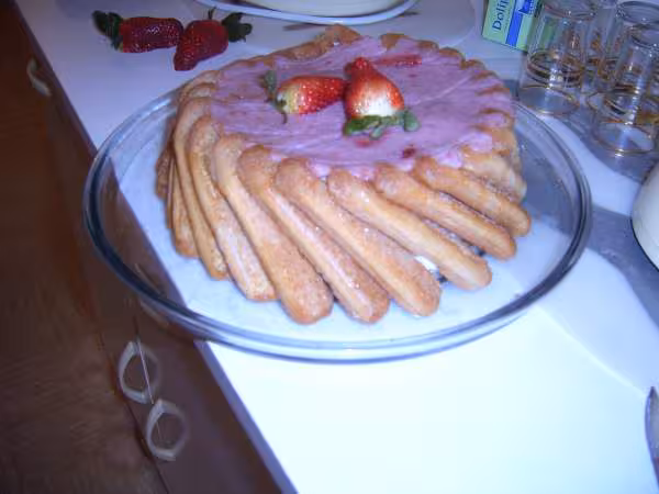 Charlotte au fraise