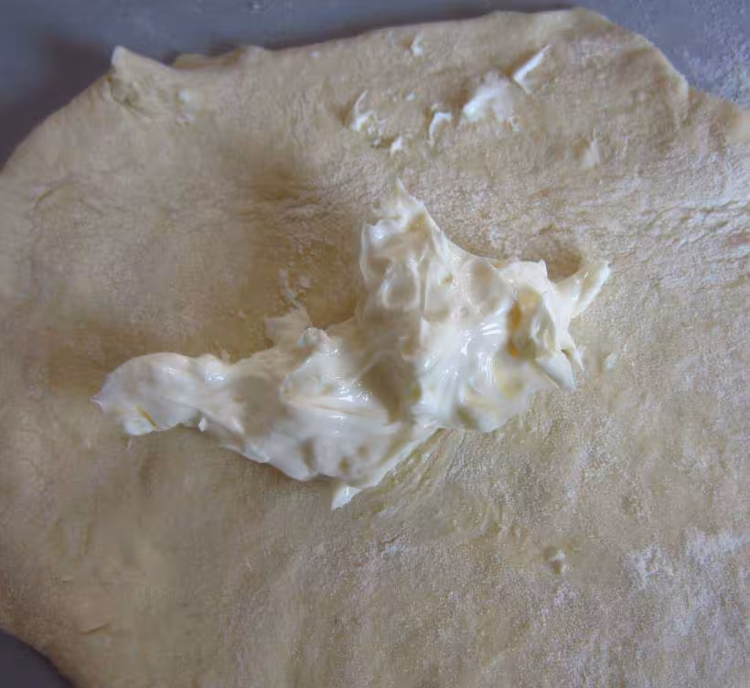 Naan au fromage