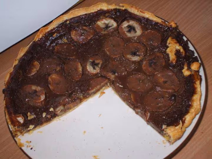 Tarte banane chocolat entamee