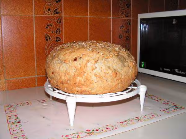 Pain au muesli cereales et fruits