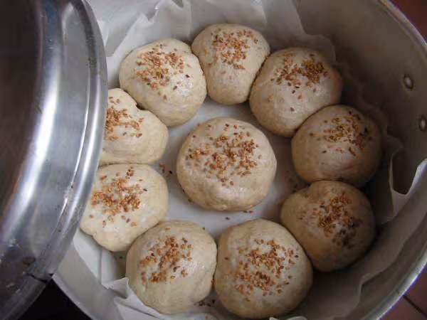 Pain aux graines de sesame