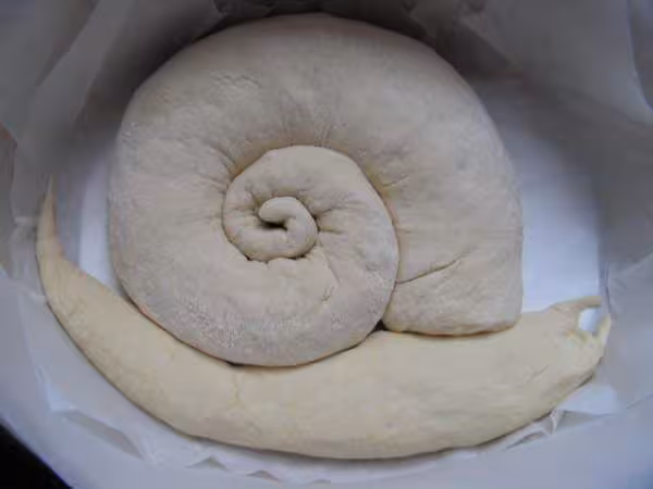 Pain escargot pret a cuire