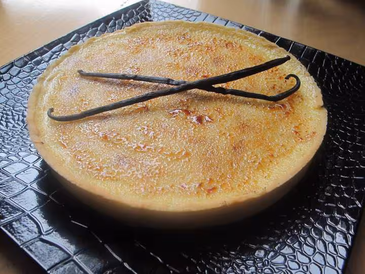 Tarte a la creme brulee