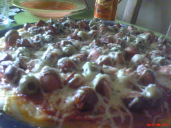 Pizza maison merguez