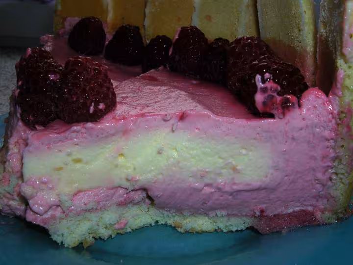 Charlotte framboise citron de flore