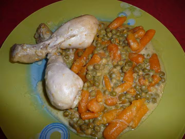Poulet mijote aux petits pois carottes ww