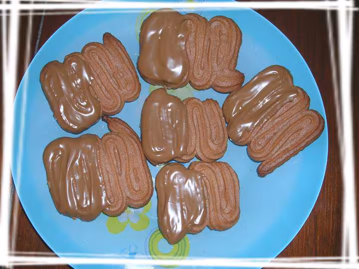 Tuiles viennoises delf