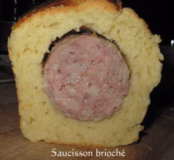 Saucisson brioche tranche
