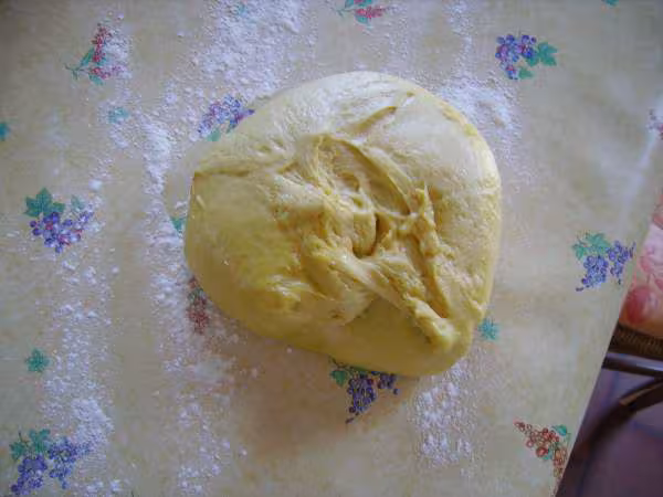 Facon de tresser la brioche
