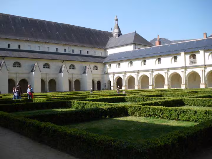 Interieur du cloitre