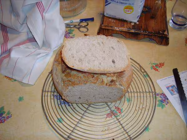 Interieur du pain au levain du 08 07 06