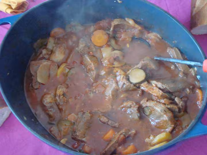 Langue de boeuf a la tomate et ses petits legumes