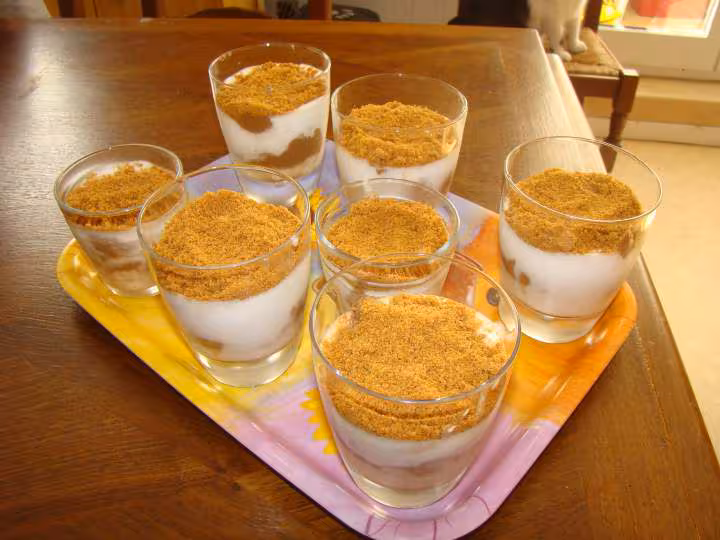Verrine de mousse au chocolat coco3