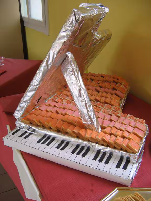 Piano toast