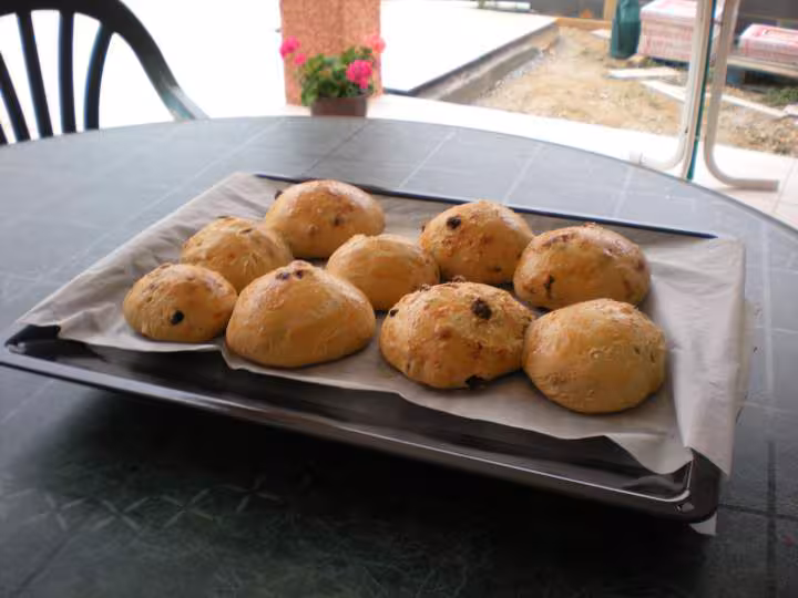 Petits pains aux raisins