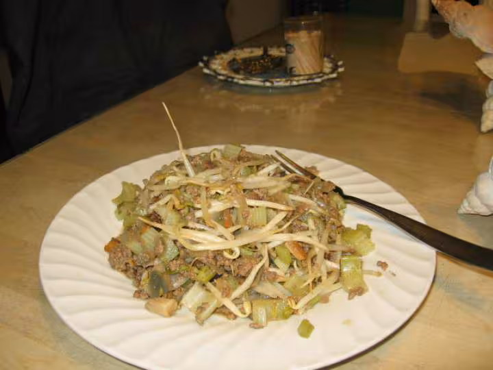 Steak hache avec feve germee