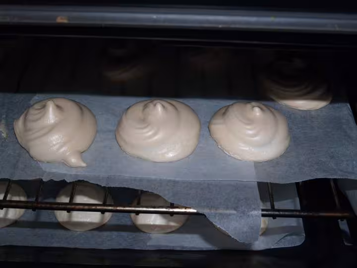 Meringue irratable de cadeau