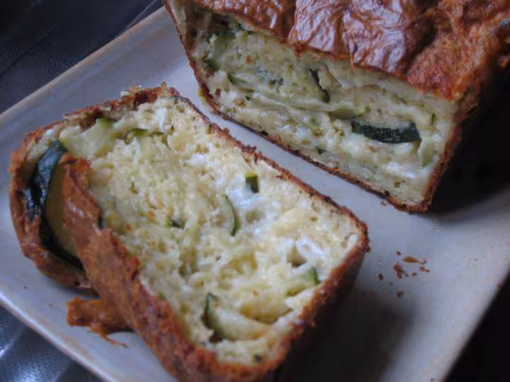 Cake courgettes et fromage de chevre