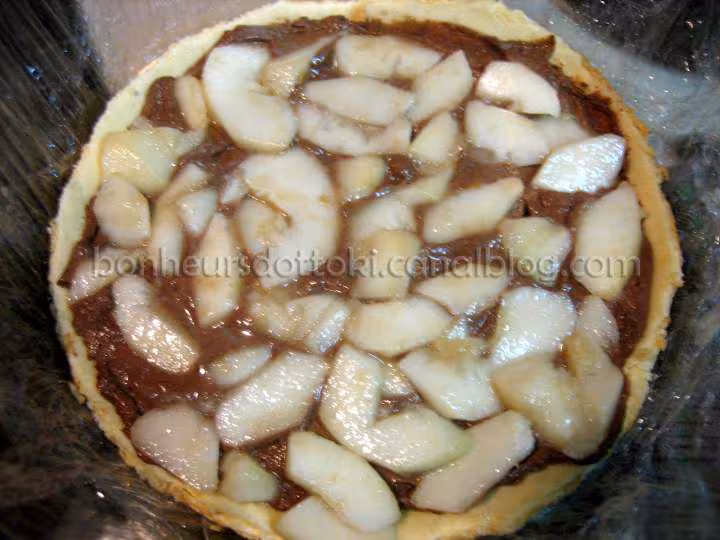 Gateau d anniversaire charlotte fourree de mousse chocolat poire