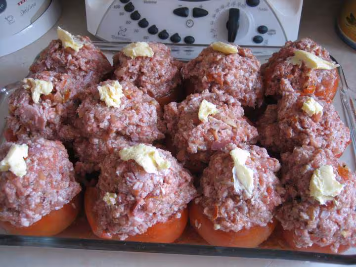 Tomates farcies d ottoki avant cuisson farce preparee au tm