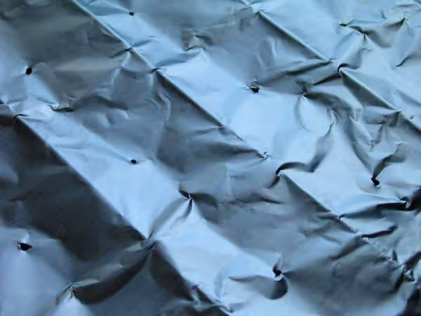 Papier alu perfore pour cuisson des baguettes