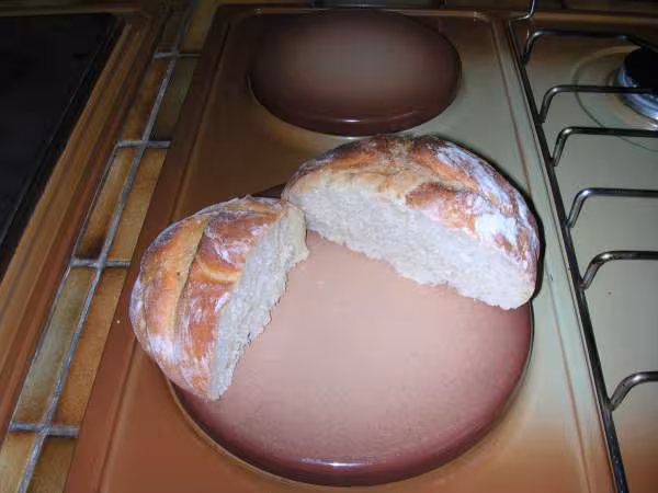 Petite boule d apres la recette des baguettes sur poolish de serise
