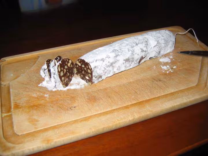 Saucisson au chocolat et aux noix