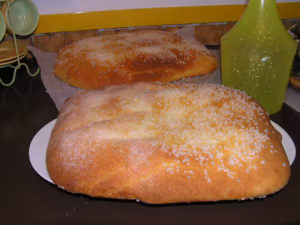 2 fougasses d aigues mortes 6 10 06