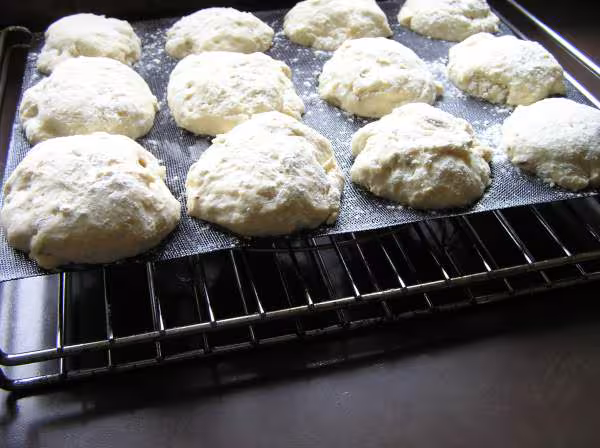Petits pains sans petrissage crus 17 12 06