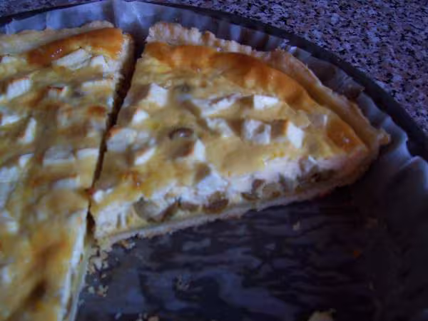 Quiche a la feta et aux olives