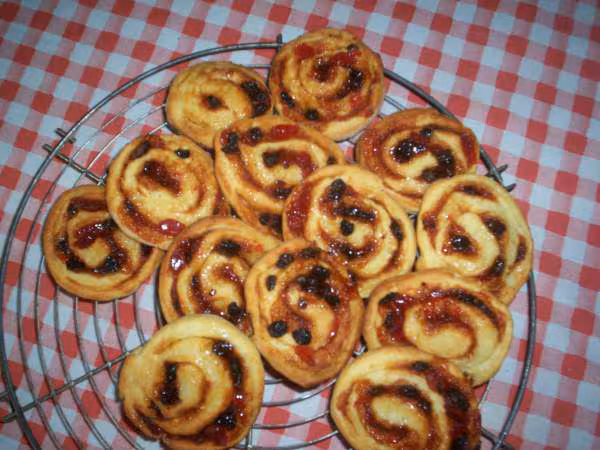 Brioches aux fruits secs