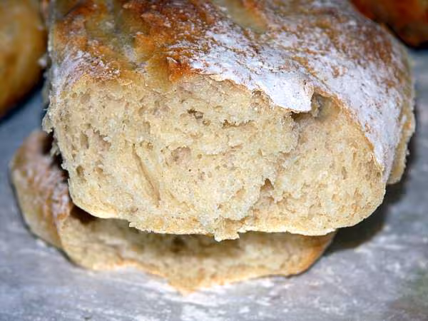 Pains et fougasse monge au levain 6
