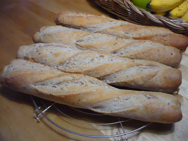 Baguettes t55 et multicerales tout au levain liquide
