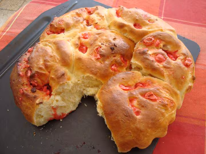 Brioche aux pralines roses