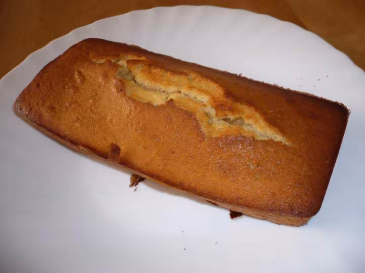 Cake aux raisins secs et citrons confits
