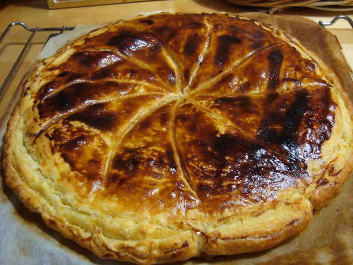 Galette des rois a la pomme maison