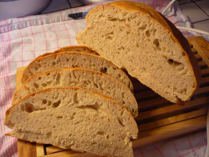 Pain a la machine a pain et cuisson au four