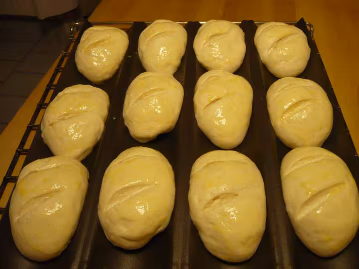 Pains au lait au levain liquide crus