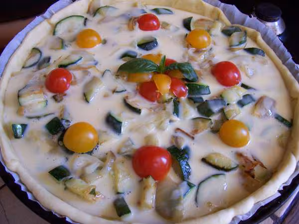 Quiche aux courgettes et aux tomates cerise