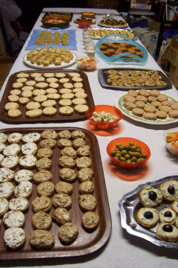 Toasts et autres pour aperitif dinatoire