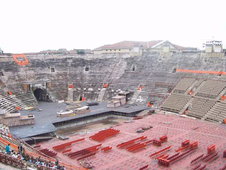 Arenes de verone