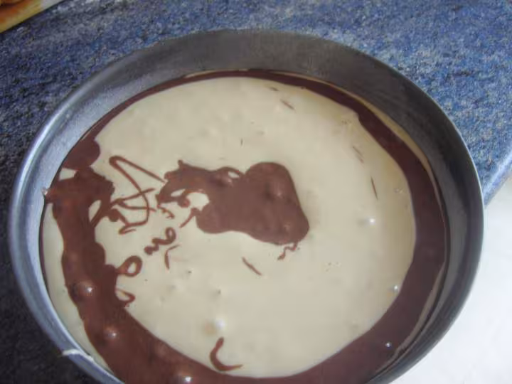 Gateau marbre italien avant cuisson anniversaire max