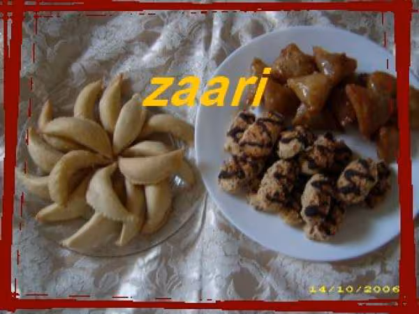 Corne gazelle briouates gateau enrobe de cacahuettes
