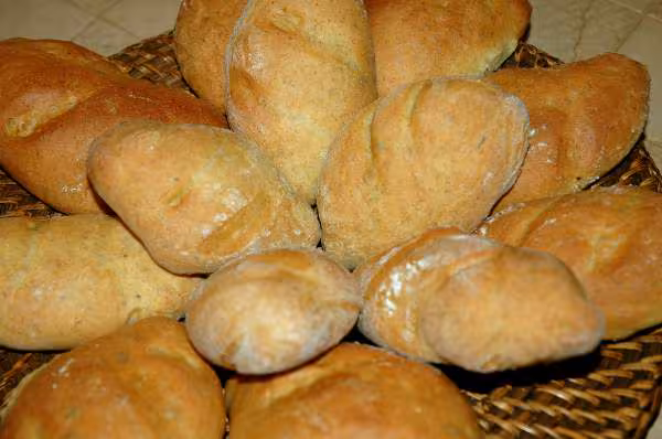 Petits pains au thym et curcuma
