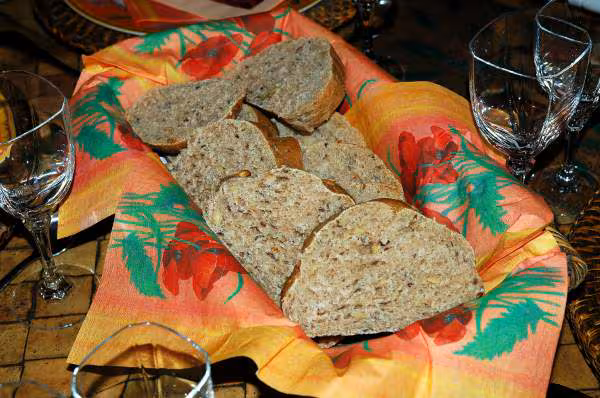 Petits pains aux cereales et noix