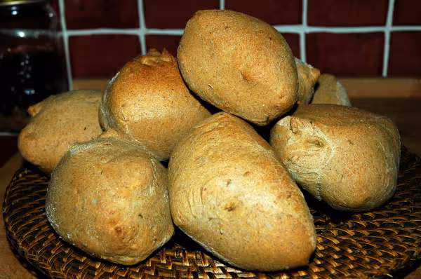 Petits pains de campagne au cumin