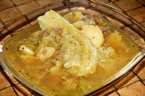 Soupe au chou et pommes de terre